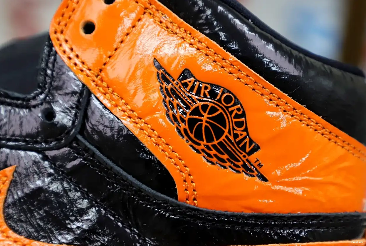'SHATTERED JORDAN 1 AIR BACKBOARD OG HIGH RETRO 3.0' 0706